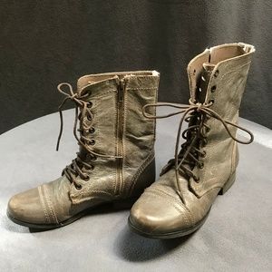 Steve Madden Troopa Boots, 5.5